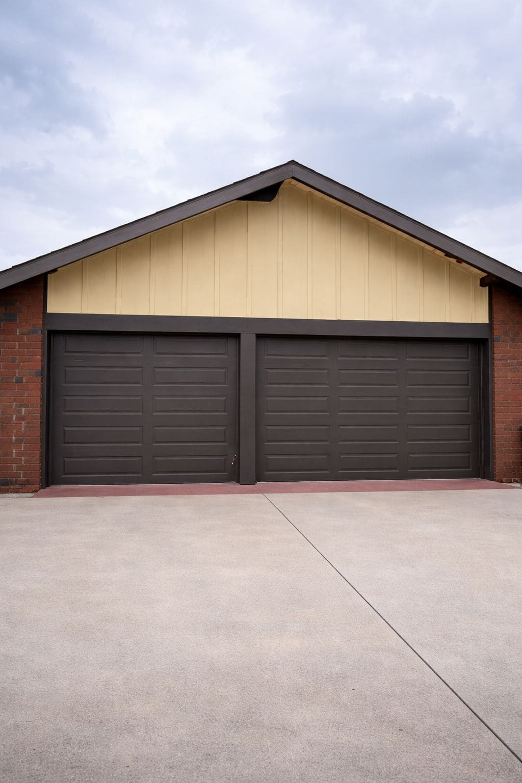 Garage door painting Whittier CA