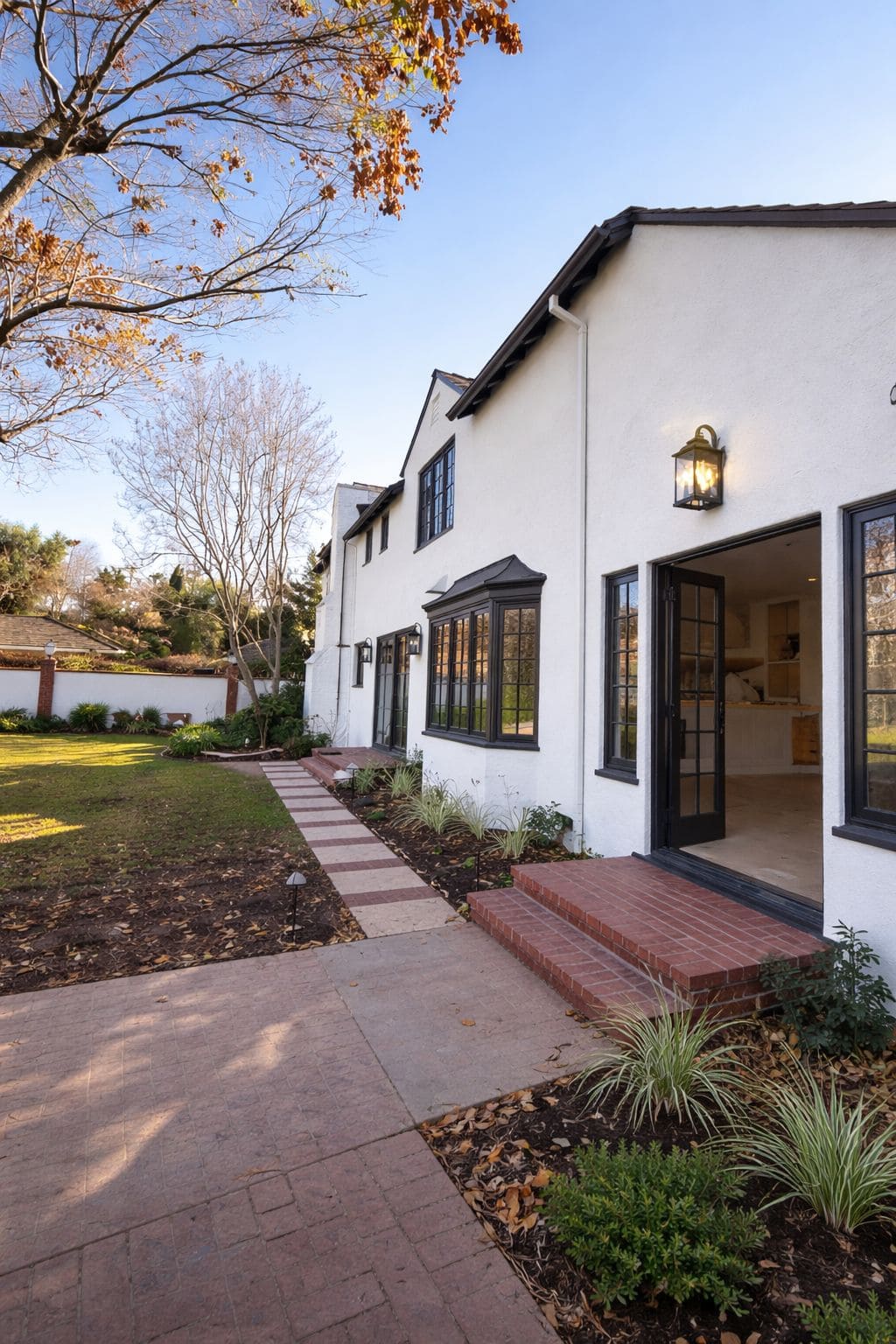 Exterior house painting Whittier CA